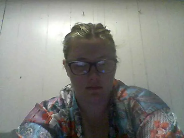Live sex webcam photo for Mermaidlover0 #273684759