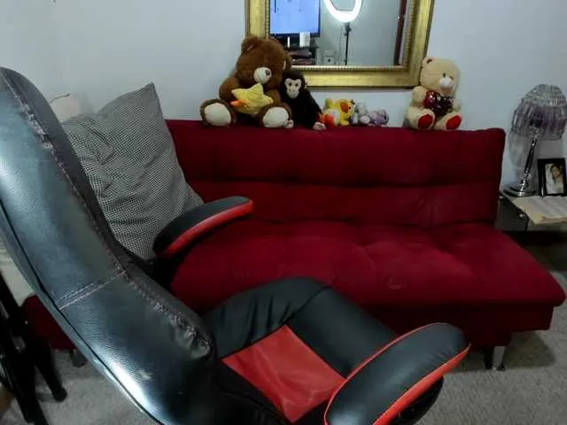 Live sex webcam photo for MerryColin #288364813