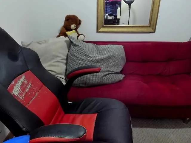 Live sex webcam photo for MerryColin #290632745