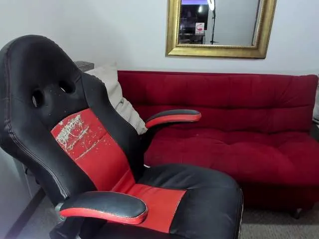 Live sex webcam photo for MerryColin #290824505