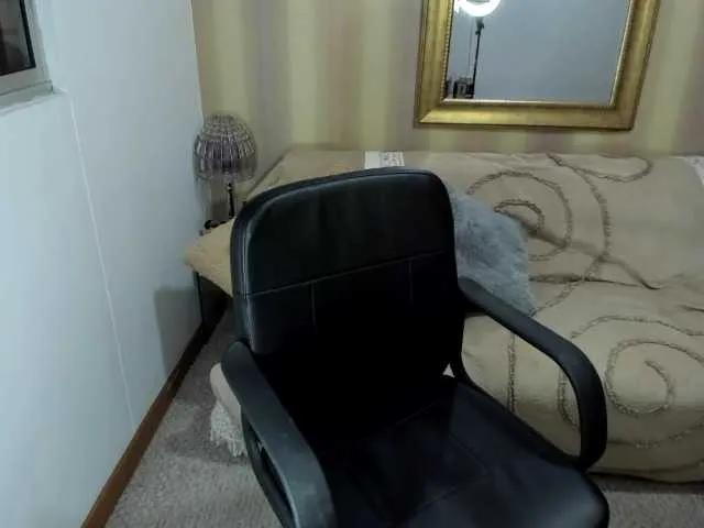 Live sex webcam photo for MerryColin #291228558