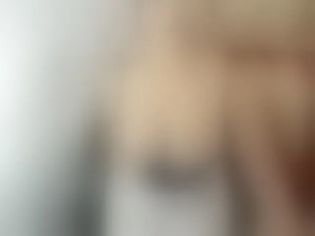 Live sex webcam photo for MerryColin #293877854
