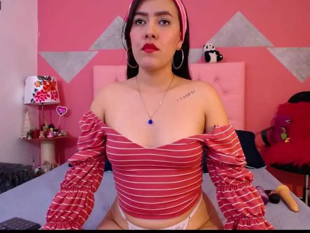 Live sex webcam photo for MeryCollins- #272669677