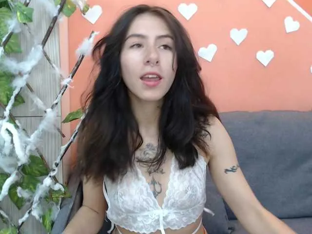 Live sex webcam photo for Mhelanny2 #277558479