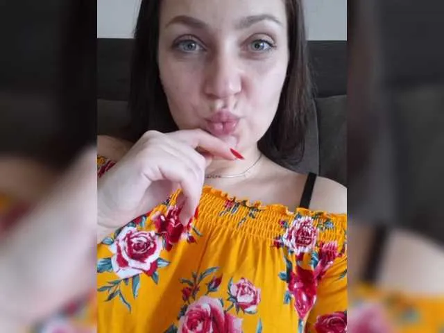 Live sex webcam photo for MiLAshKaA #290621932