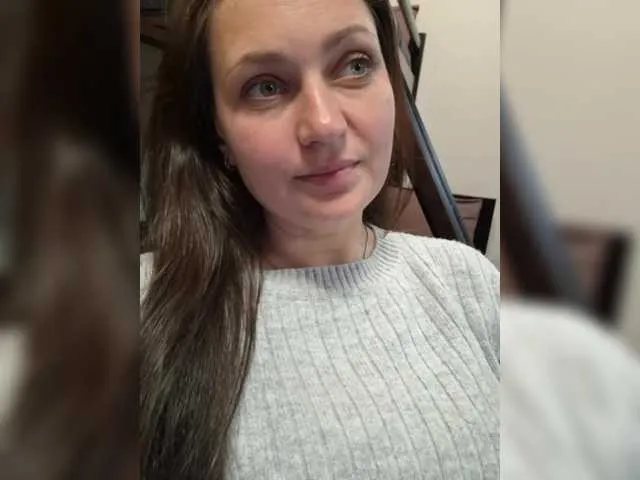 Live sex webcam photo for MiLAshKaA #290915849