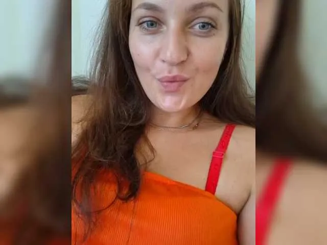 Live sex webcam photo for MiLAshKaA #291777770
