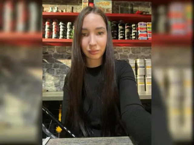 Live sex webcam photo for MiLaHHa #276921802