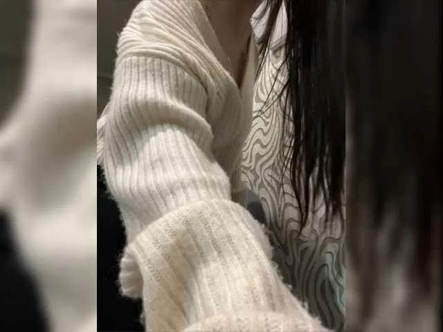 Live sex webcam photo for MiLaHHa #277189335