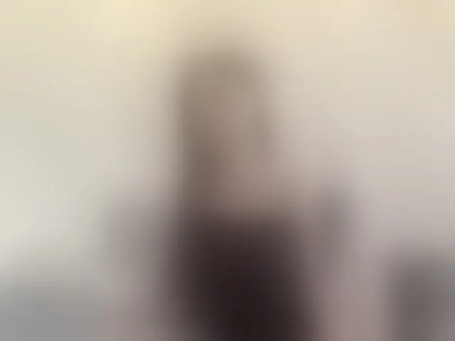 Live sex webcam photo for MiLaHHa #294151467