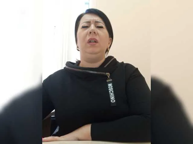 Live sex webcam photo for MiLediLeDi #272754021