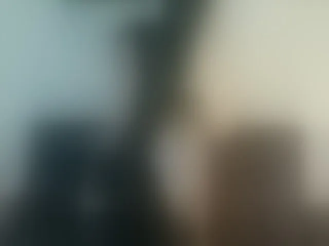 Live sex webcam photo for Mia-Anderson #293154356