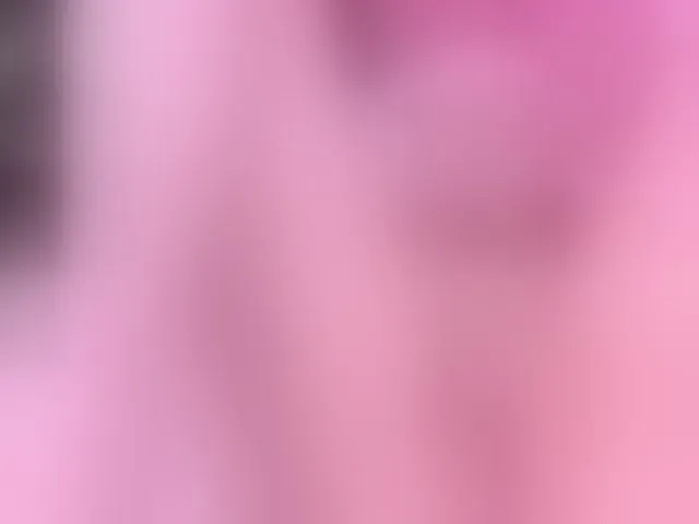 Live sex webcam photo for Mia-Anderson #293284085