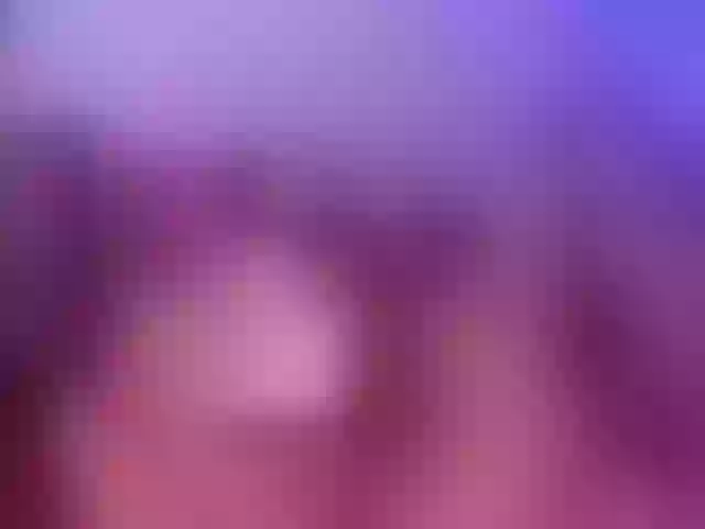 Live sex webcam photo for Mia-Bloom #288015427