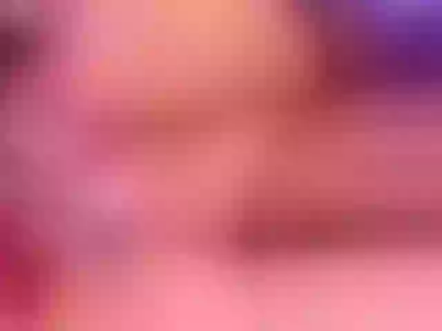 Live sex webcam photo for Mia-Bloom #288015435
