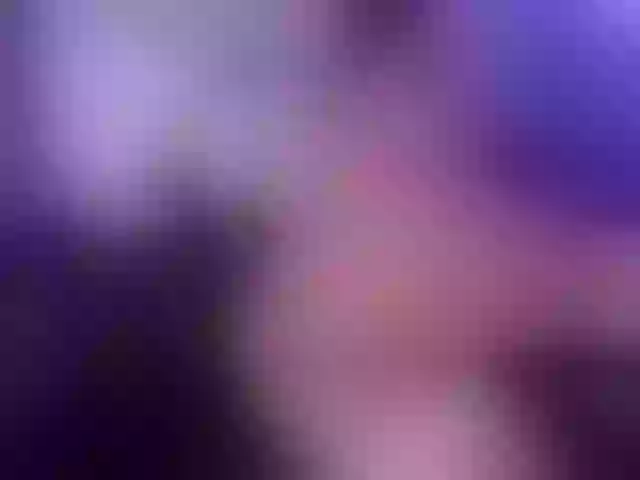 Live sex webcam photo for Mia-Bloom #288015452