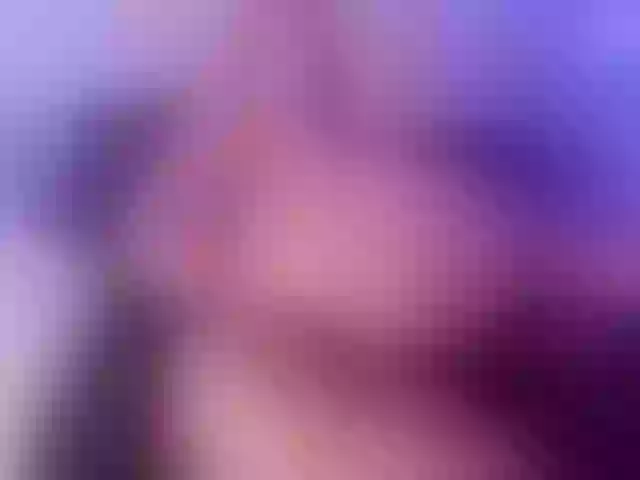 Live sex webcam photo for Mia-Bloom #288015456