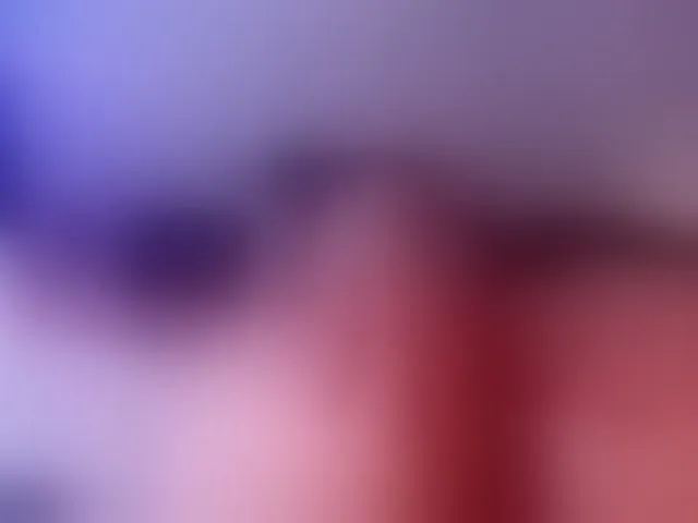 Live sex webcam photo for Mia-Bloom #288015507