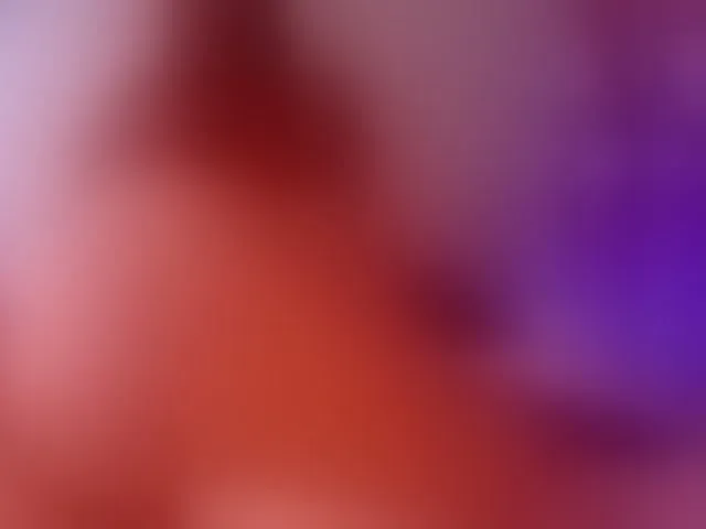 Live sex webcam photo for Mia-Bloom #288015510