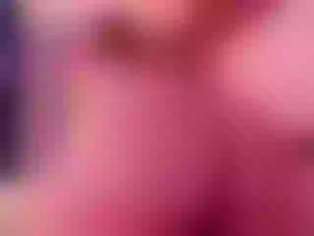 Live sex webcam photo for Mia-Bloom #288015546
