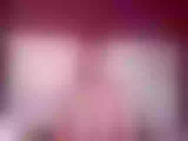 Live sex webcam photo for Mia-Bloom #288015565