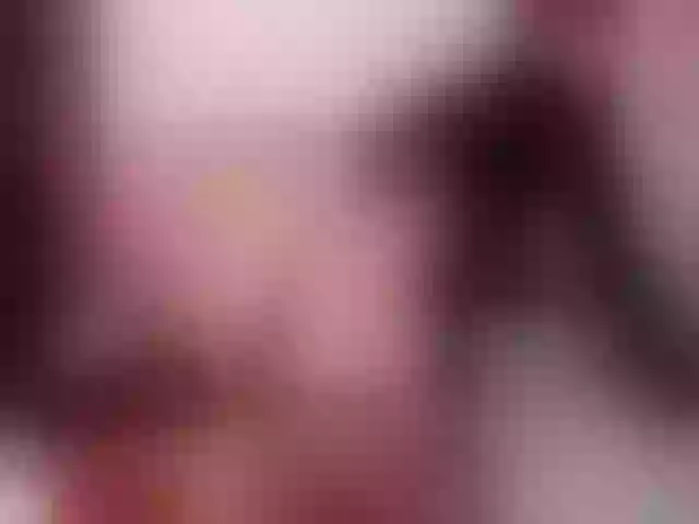 Live sex webcam photo for Mia-Bloom #288015566