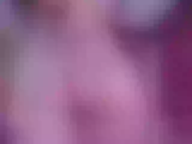 Live sex webcam photo for Mia-Bloom #291738256