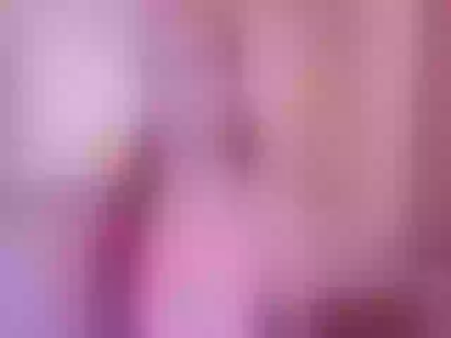 Live sex webcam photo for Mia-Bloom #291842973