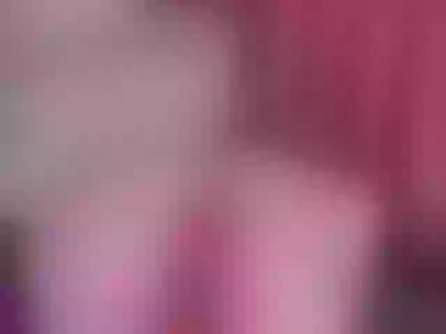 Live sex webcam photo for Mia-Bloom #292025484