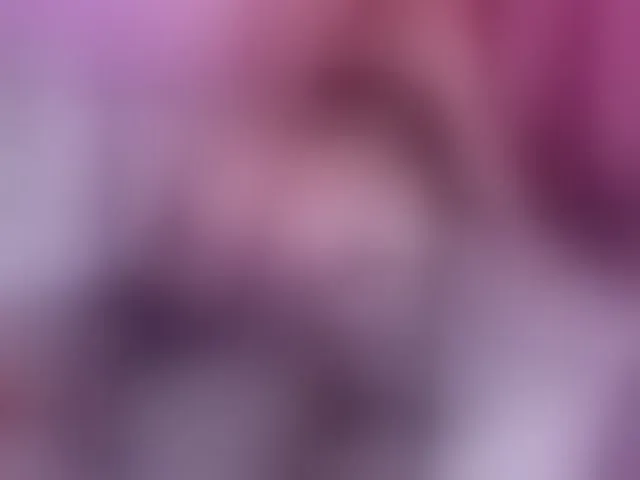 Live sex webcam photo for Mia-Bloom #292312550