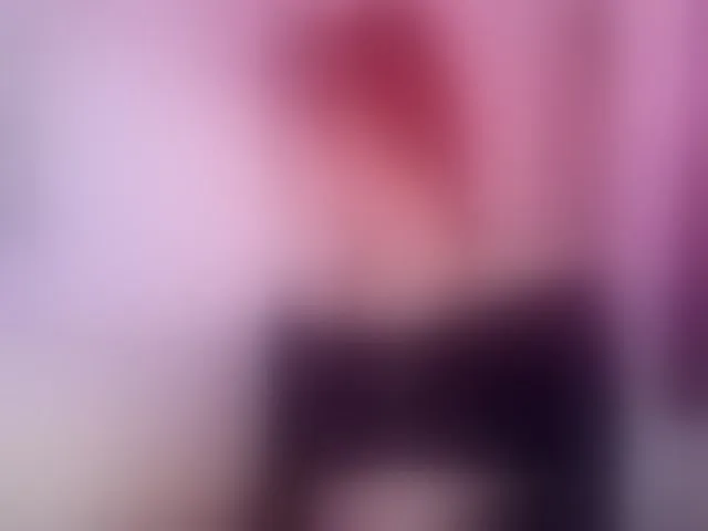 Live sex webcam photo for Mia-Bloom #292708860