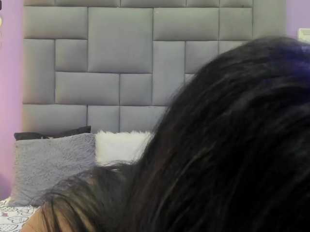 Live sex webcam photo for Mia-Evanns1 #276263028