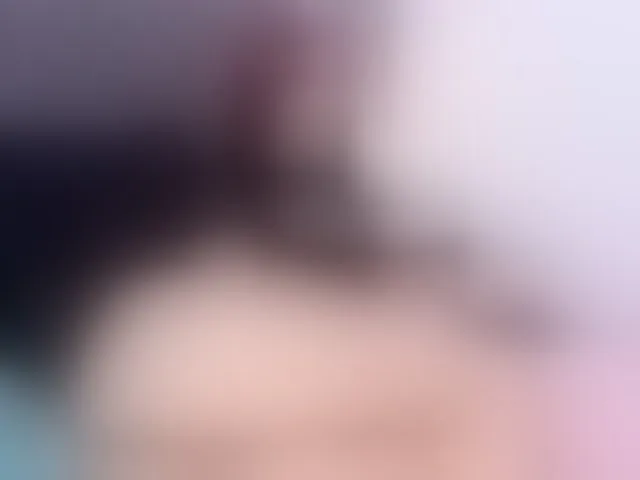 Live sex webcam photo for Mia-Thompson-1 #293452300
