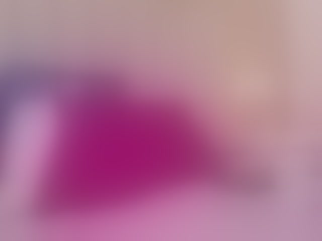Live sex webcam photo for Mia-Thompson-1 #294033048