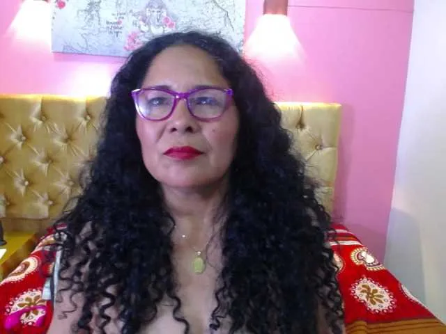 Live sex webcam photo for Mia-kell #277195917