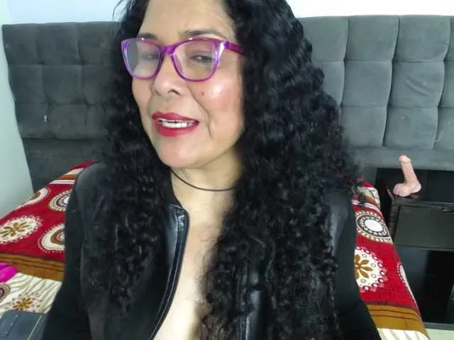 Live sex webcam photo for Mia-kell #277278548