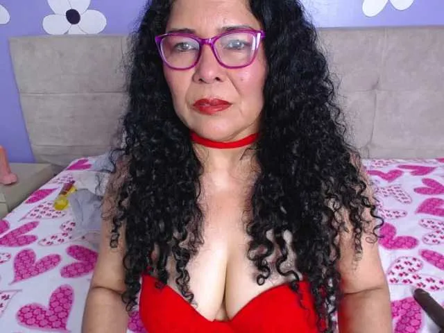 Live sex webcam photo for Mia-kell #277402090