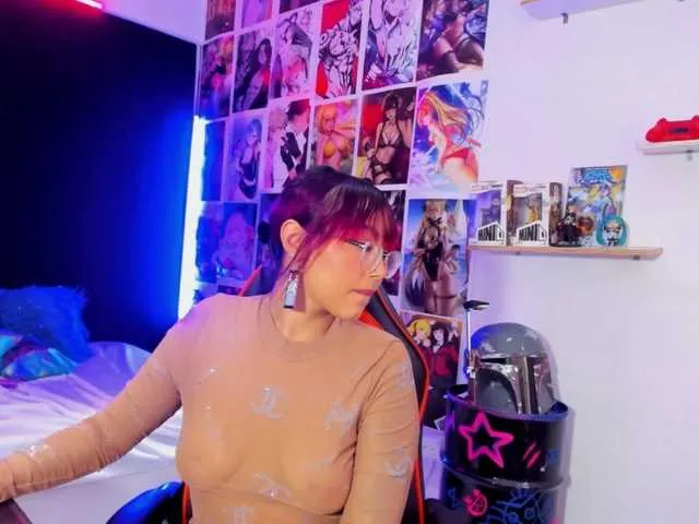 Live sex webcam photo for Mia-moretti #276235765