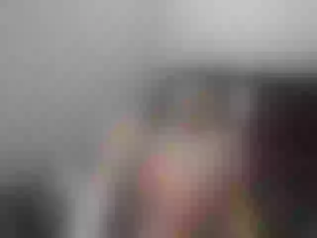 Live sex webcam photo for Mia1Smith5 #275515911