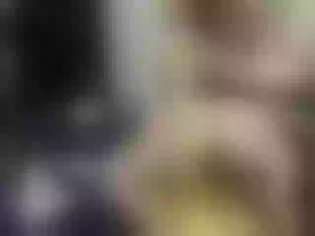 Live sex webcam photo for Mia1Smith5 #277029264