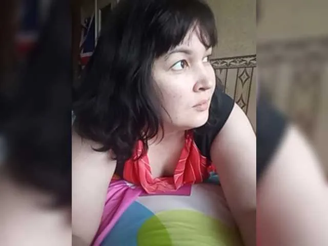 Live sex webcam photo for Mia883 #272189281