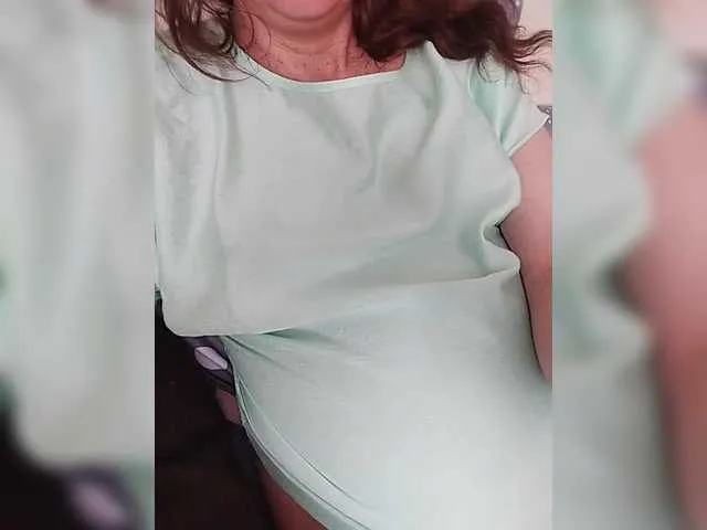 Live sex webcam photo for Mia883 #291225031