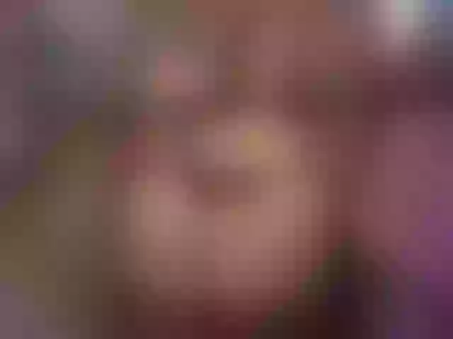 Live sex webcam photo for MiaAddison #292009458