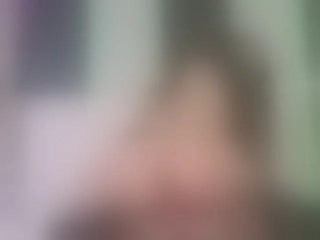 Live sex webcam photo for MiaAddison #293156754