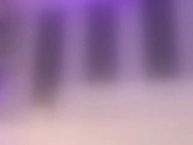 Live sex webcam photo for MiaAddison #293209861