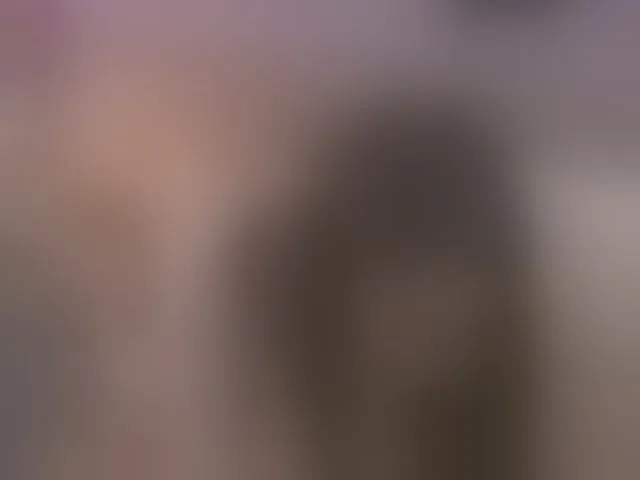 Live sex webcam photo for MiaAddison #293415572