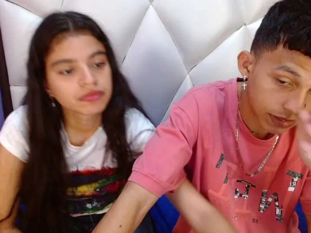 Live sex webcam photo for MiaAndMarkk #276860362