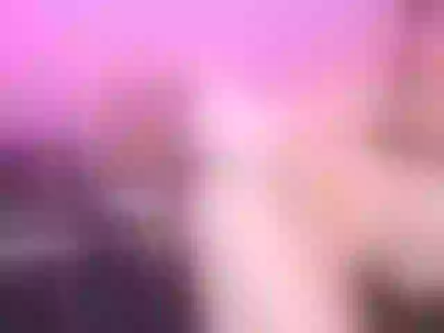 Live sex webcam photo for MiaAylin #290348745