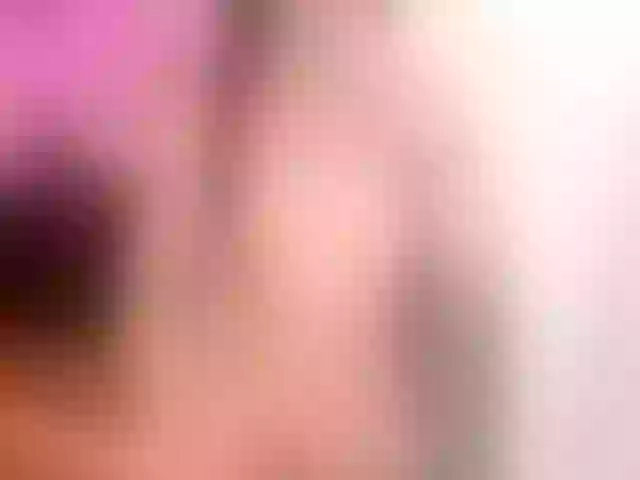 Live sex webcam photo for MiaAylin #290376318