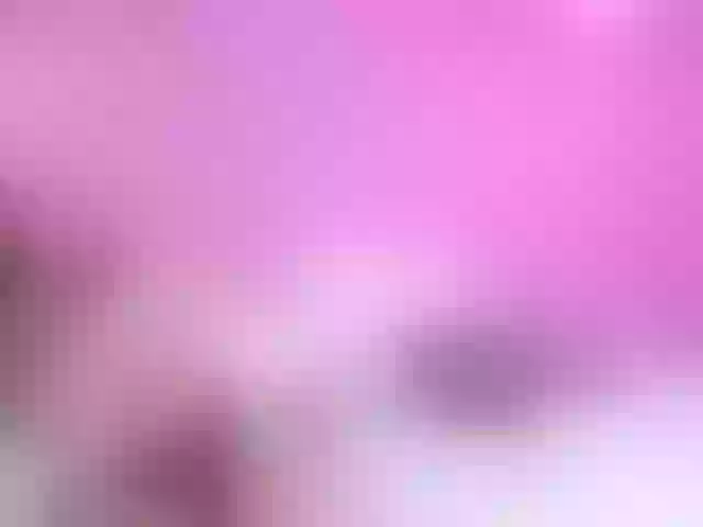 Live sex webcam photo for MiaAylin #290460507